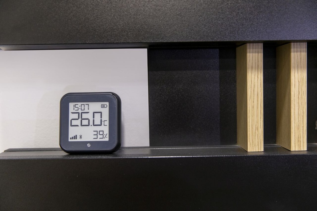 Shelly PLUS H&T Wi-Fi + Bluetooth humidity and temperature sensor gen. 3 Black - Image 5